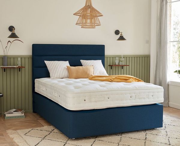 762_1316.jpg Hypnos Orthos Origins 7 Divan Bed - Image 1
